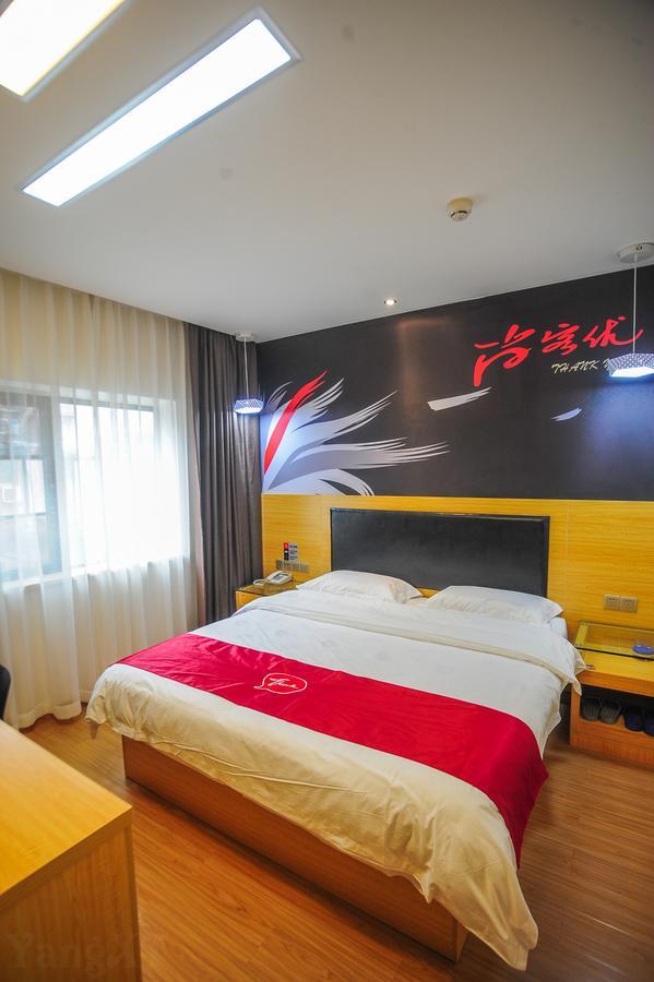 Thank Inn Chain Hotel Hunan Changsha Furong District Railway Station Eksteriør billede